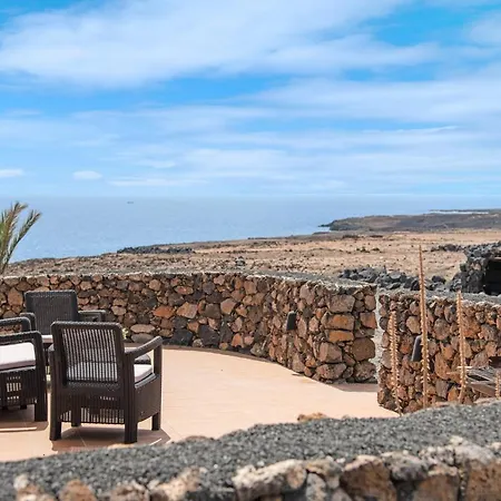 Playa Marina Eco Mala 别墅 *