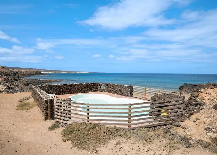 Villa Playa Marina Eco Mala